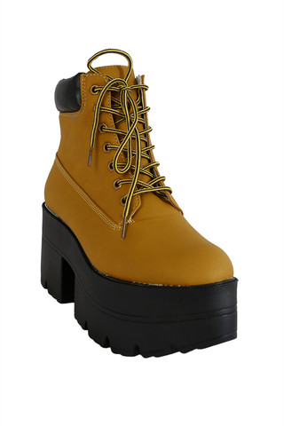 Platform Under Construction Boots - Wheat