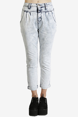 Pleated High Waist "Mom" Jeans