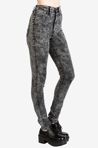11" Super High Rise Black Acid Wash Denim
